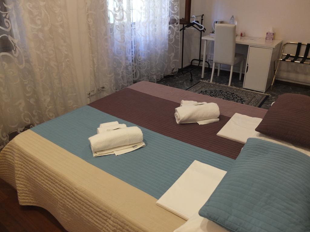 Maxim Rooms ローマ エクステリア 写真